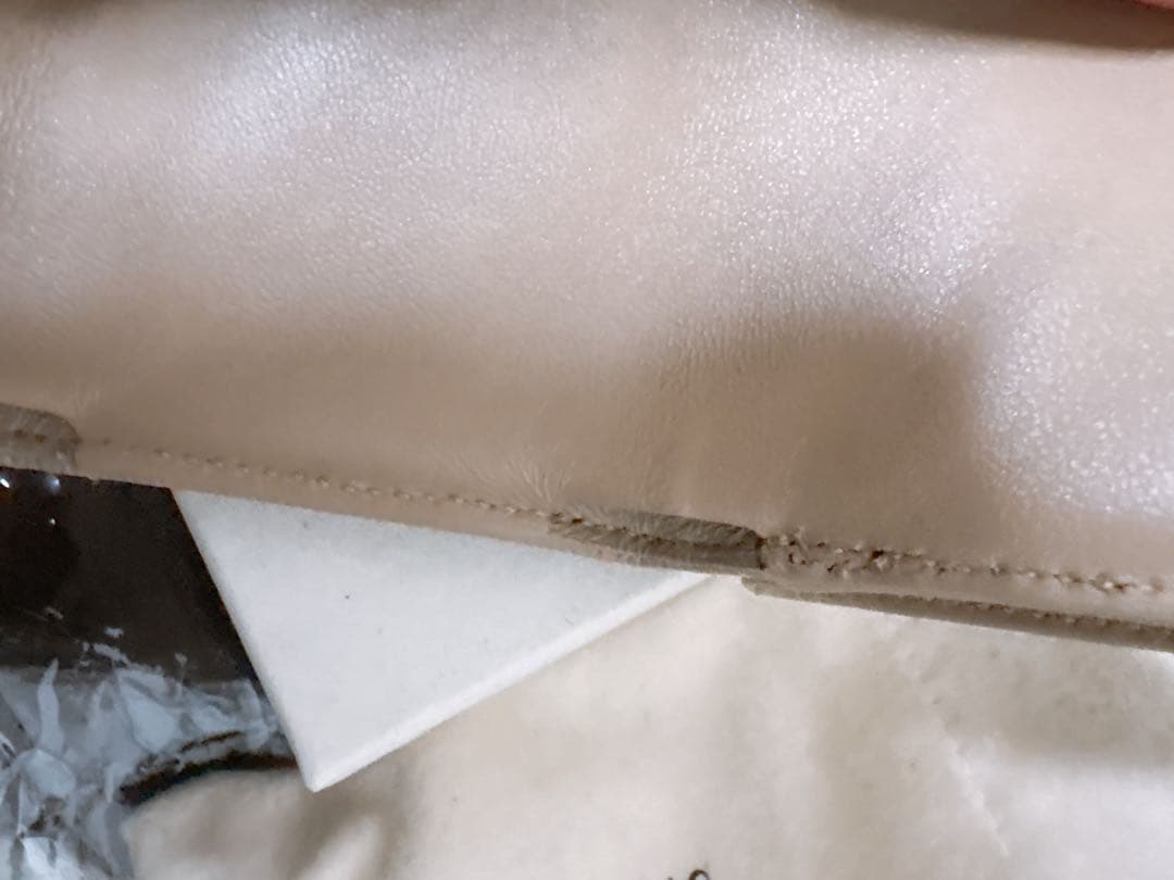 最終お値段サンローラン　三つ折り財布