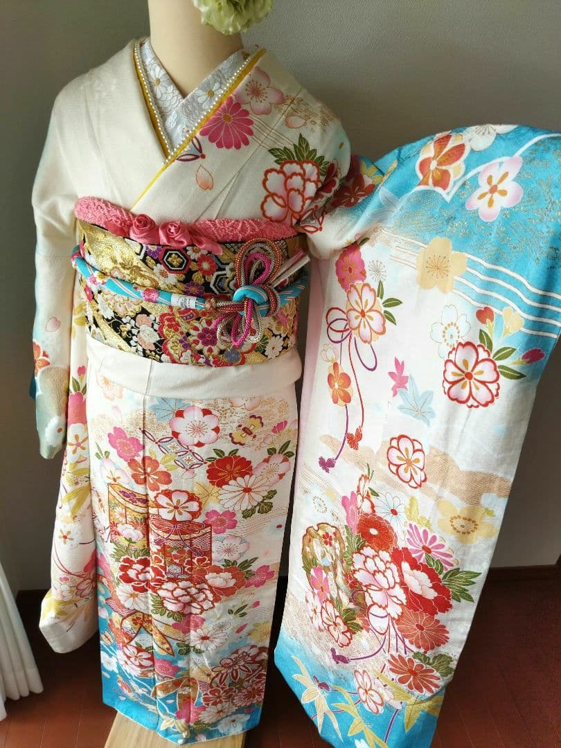セール中！　367.可愛い振袖7点セット　正絹　フルセット　成人式