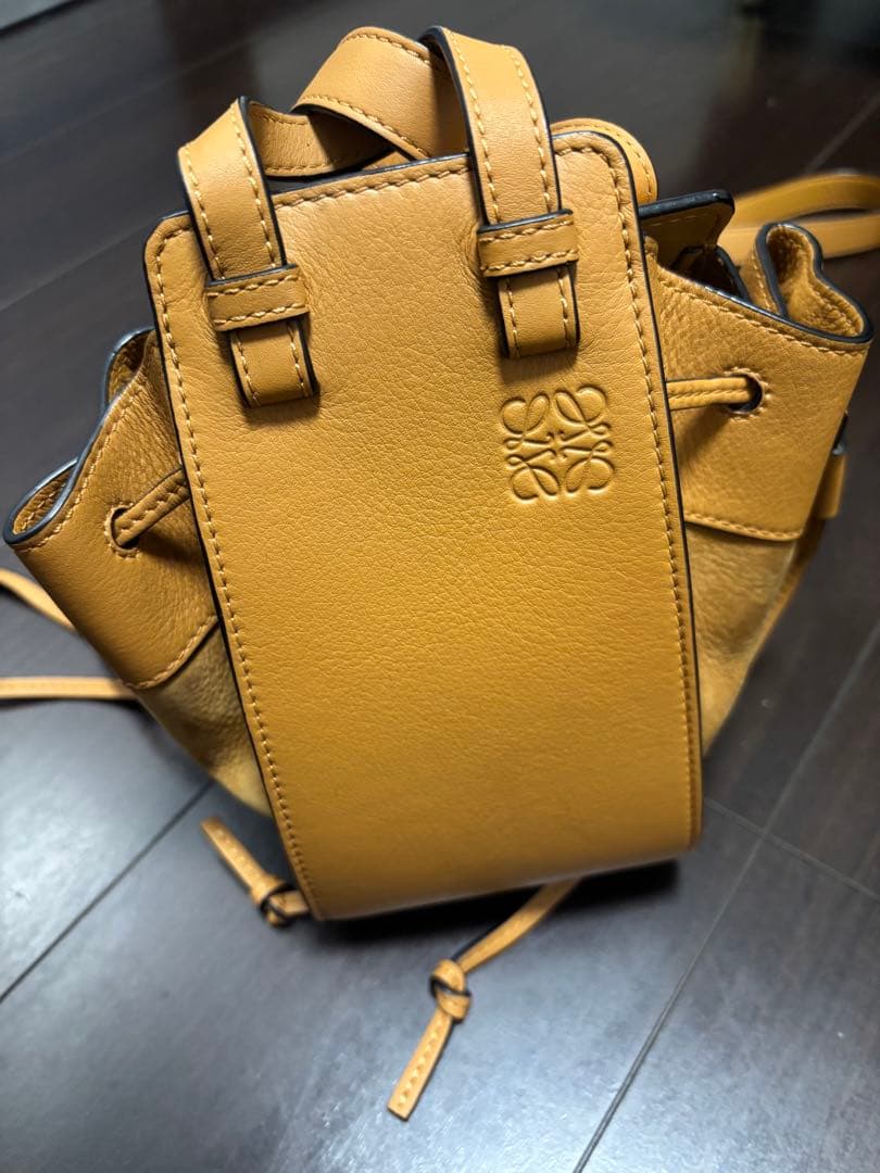 LOEWE ロエベ ハンモック ドローストリングバッグ ミニ ハンドバッグ