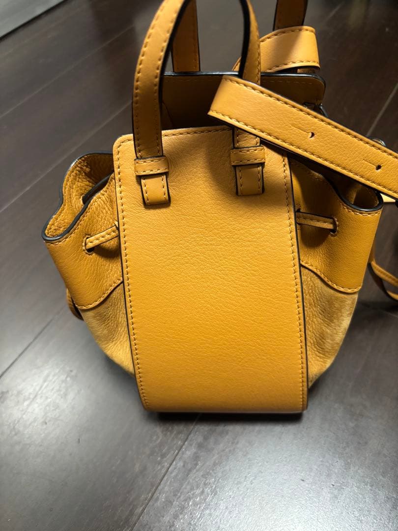 LOEWE ロエベ ハンモック ドローストリングバッグ ミニ ハンドバッグ