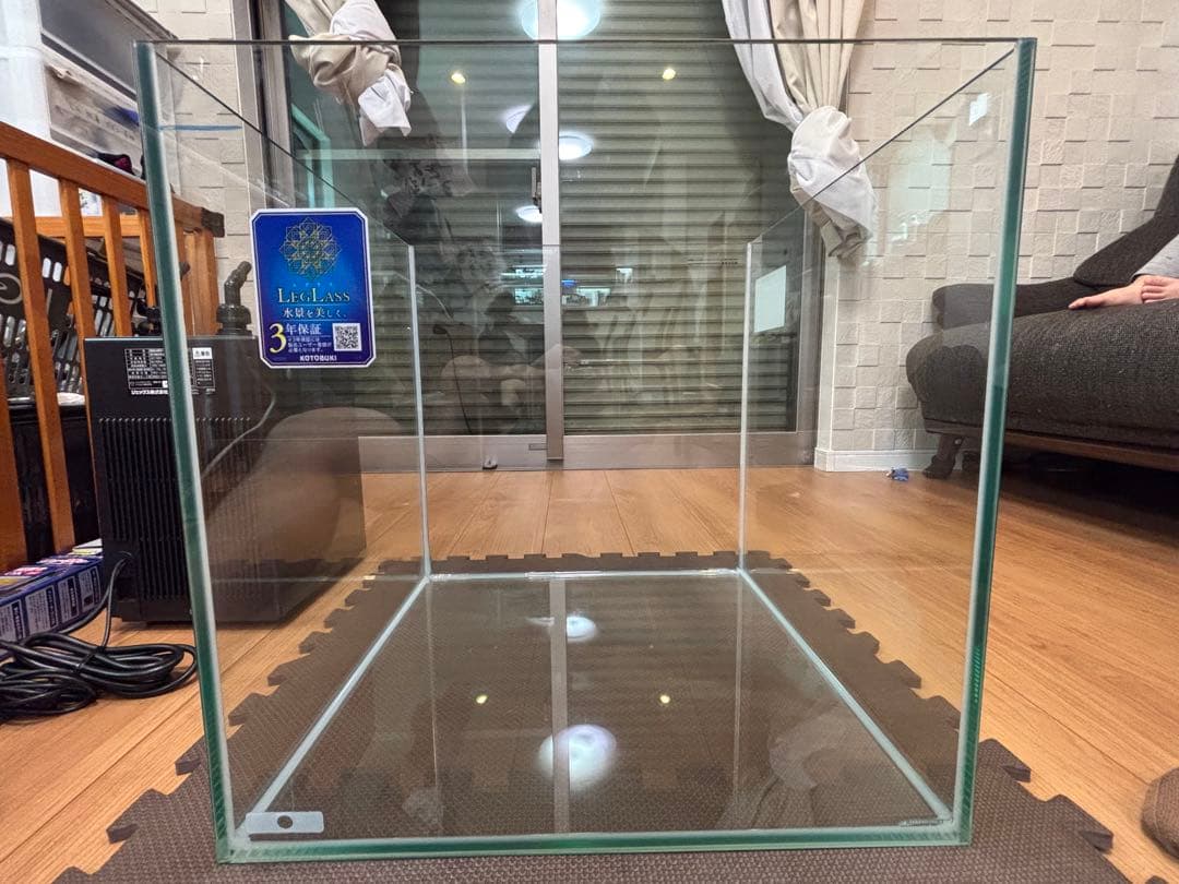 水槽 psychedelic aqua