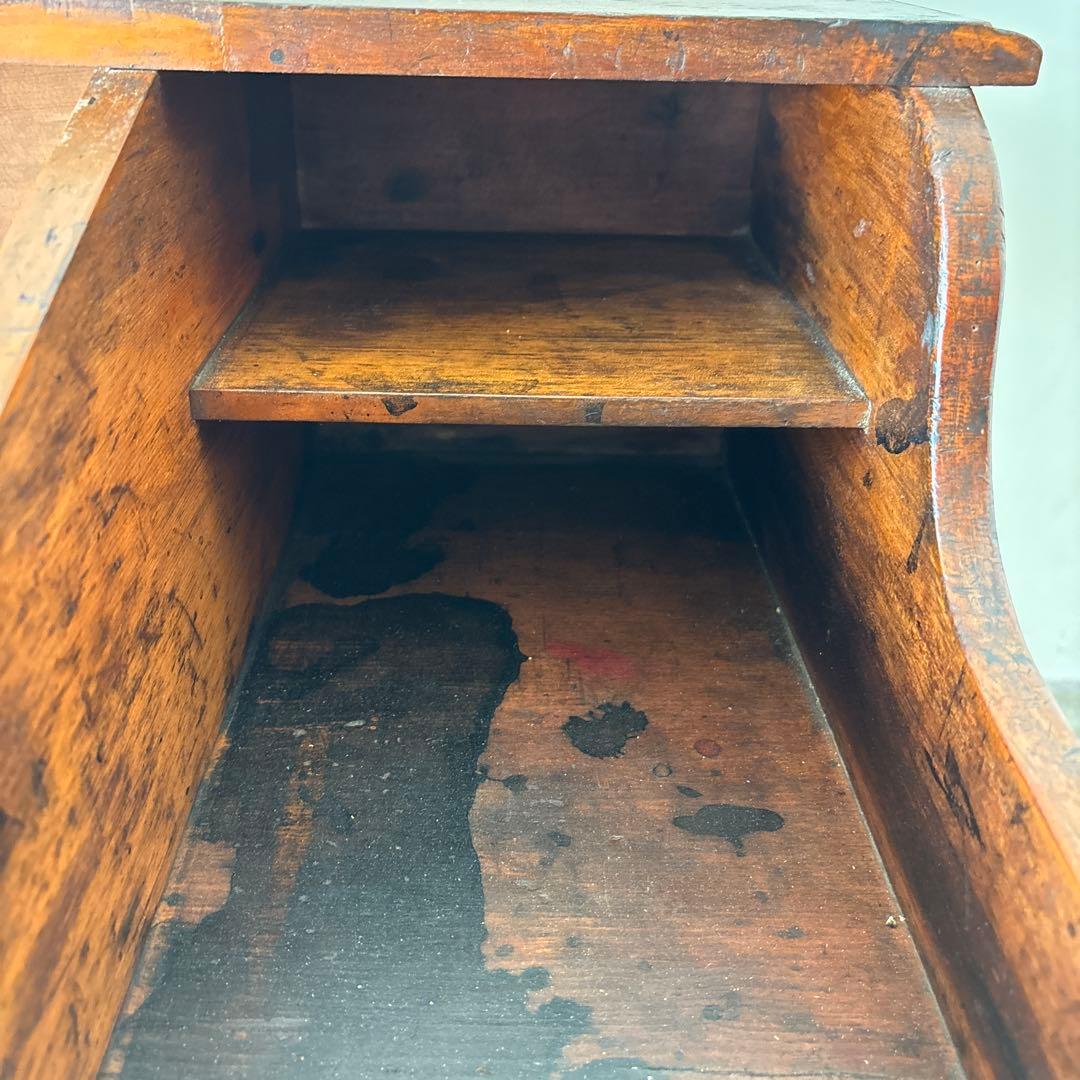 帳場机　古い引き出しと収納付きのテーブル　展示台　ライティングビューロー