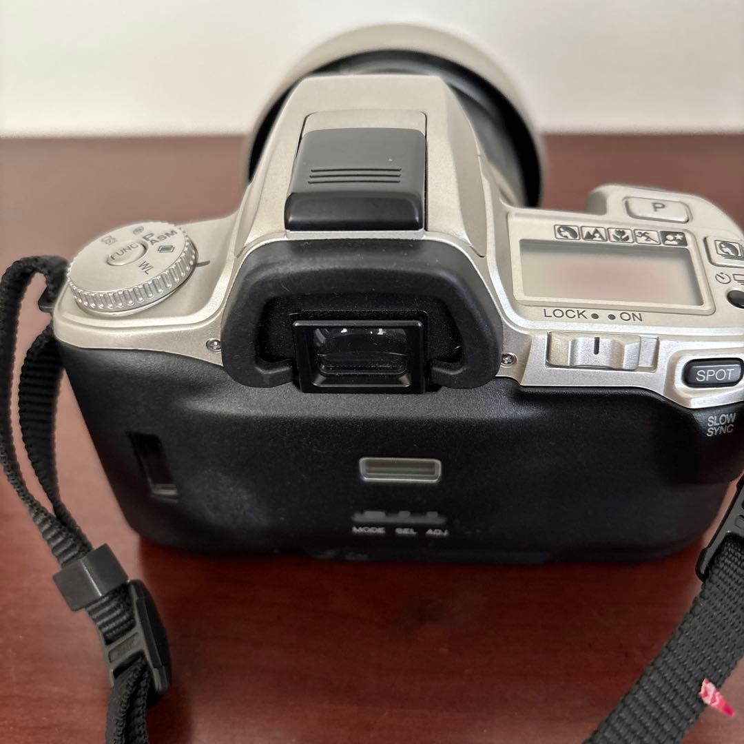 MINOLTA Switch 8フィルムカメラ TAMRONレンズ付きバッグ付き