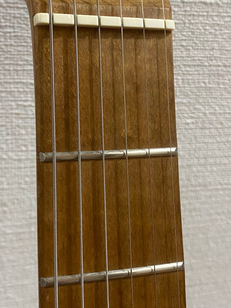 テト様　Bacchus エレキギター ミントグリーン