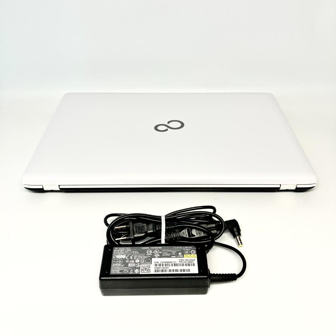 ⭕今だけ特価⭕極上美品✨ブルーレイ SSD Windows11 ノートパソコン白