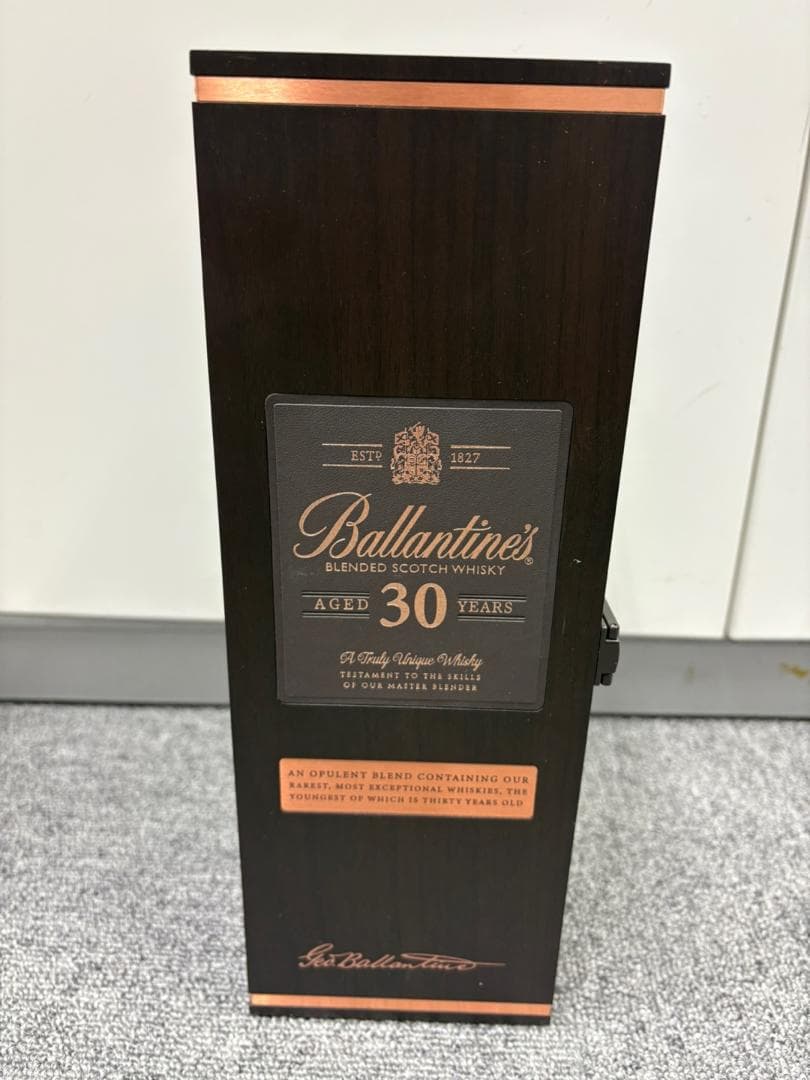 Ballantine's 30年 スコッチウイスキー