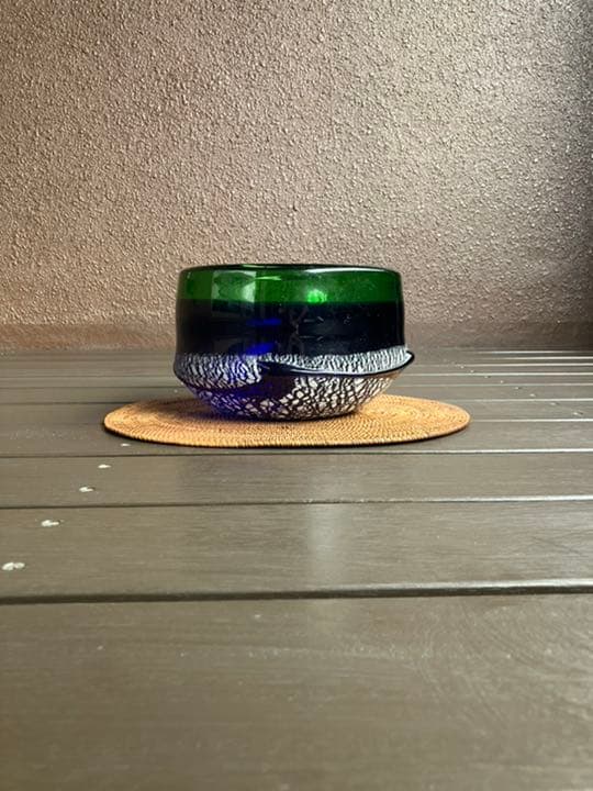 稲嶺盛吉　土紋　花器　紺緑