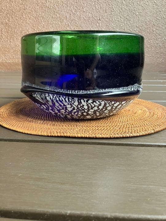 稲嶺盛吉　土紋　花器　紺緑