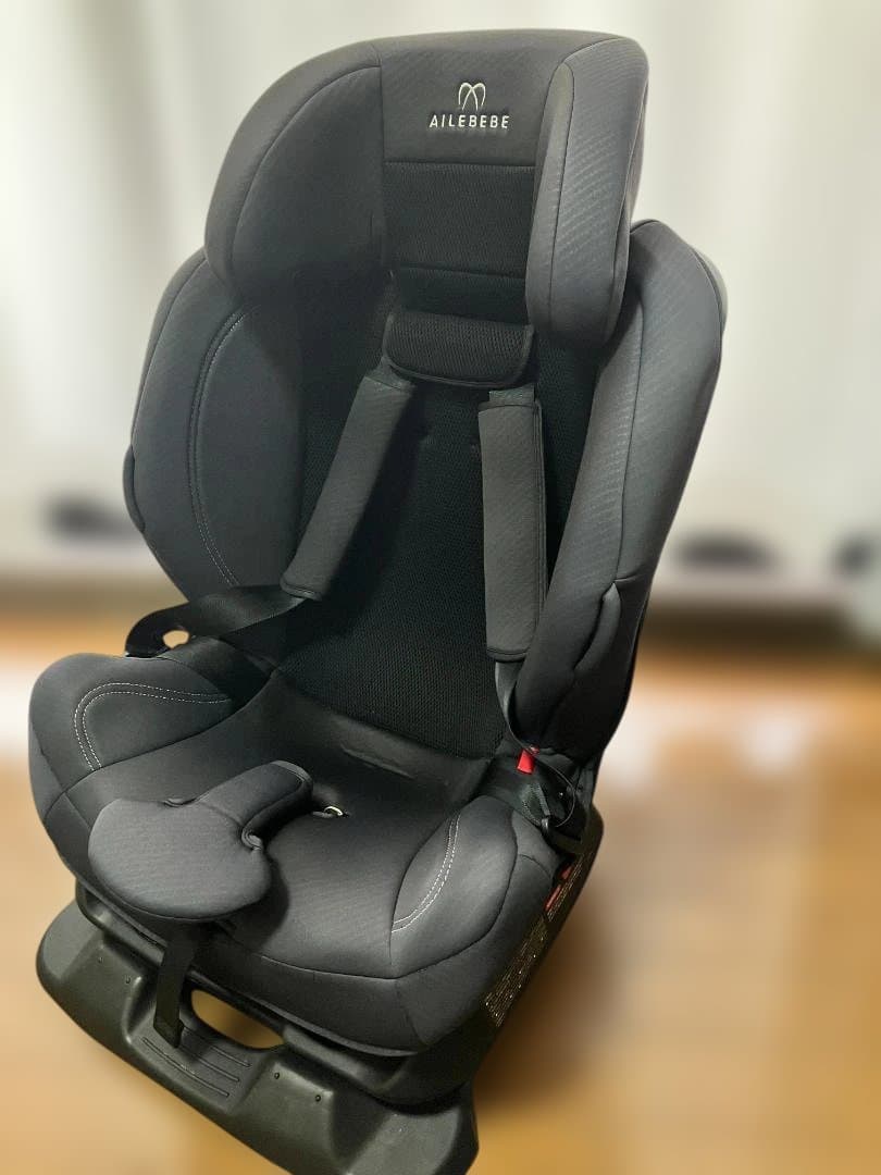 エールベベ スイングムーン プレミアムS（1〜7才用チャイルド＆ジュニアシート）