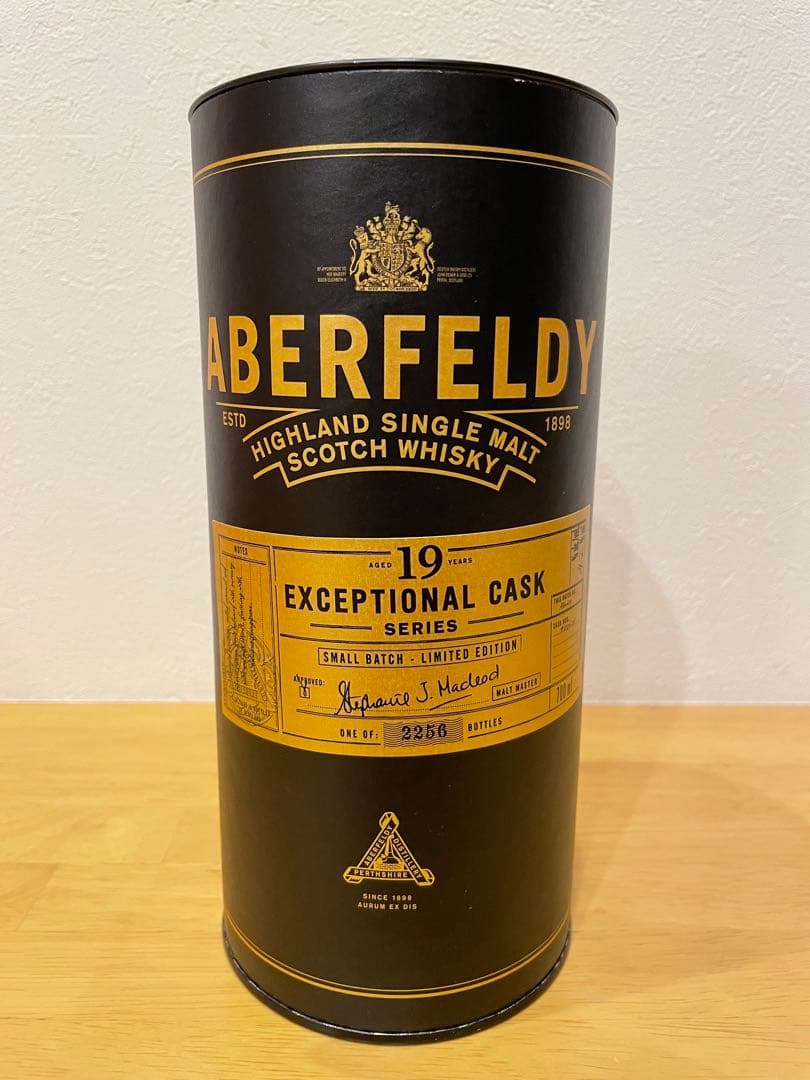 アバフェルディ 19年 エクセプショナルカスクシリーズ 43% 700ml　1本