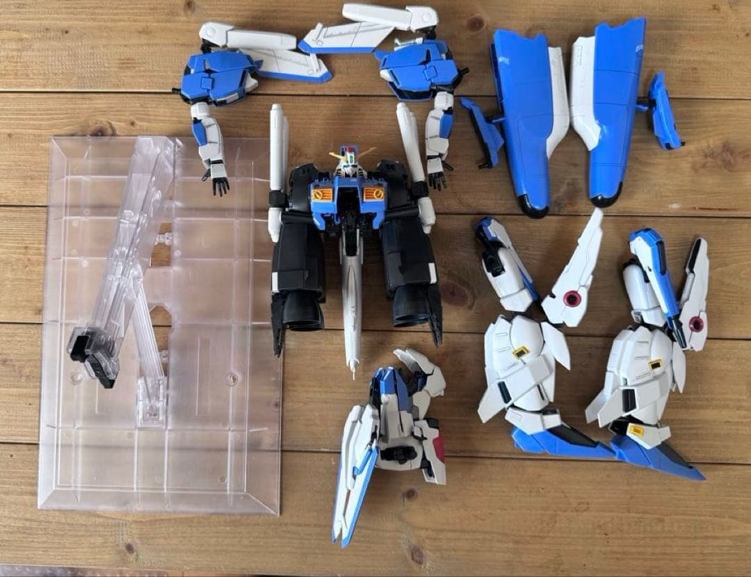 【ジャンク品】　MG 1/100 Ex-Sガンダム/Sガンダム　組立済み