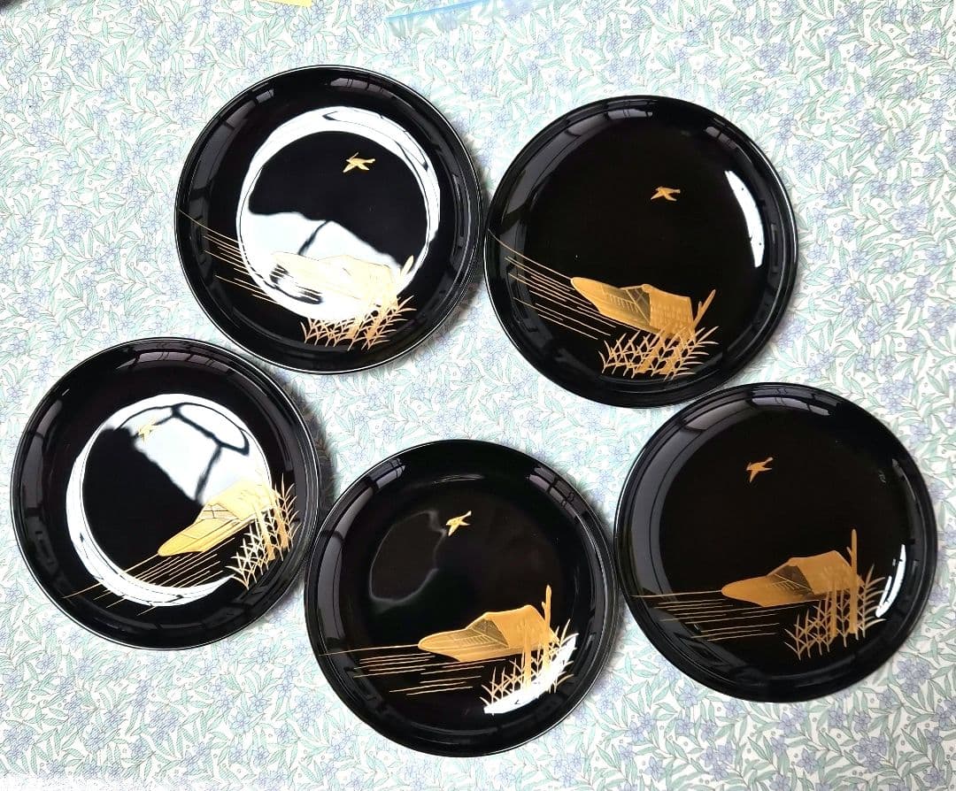 黒塗祥水引蒔絵　銘々皿5【未使用】お箱、ウコンの布付き
