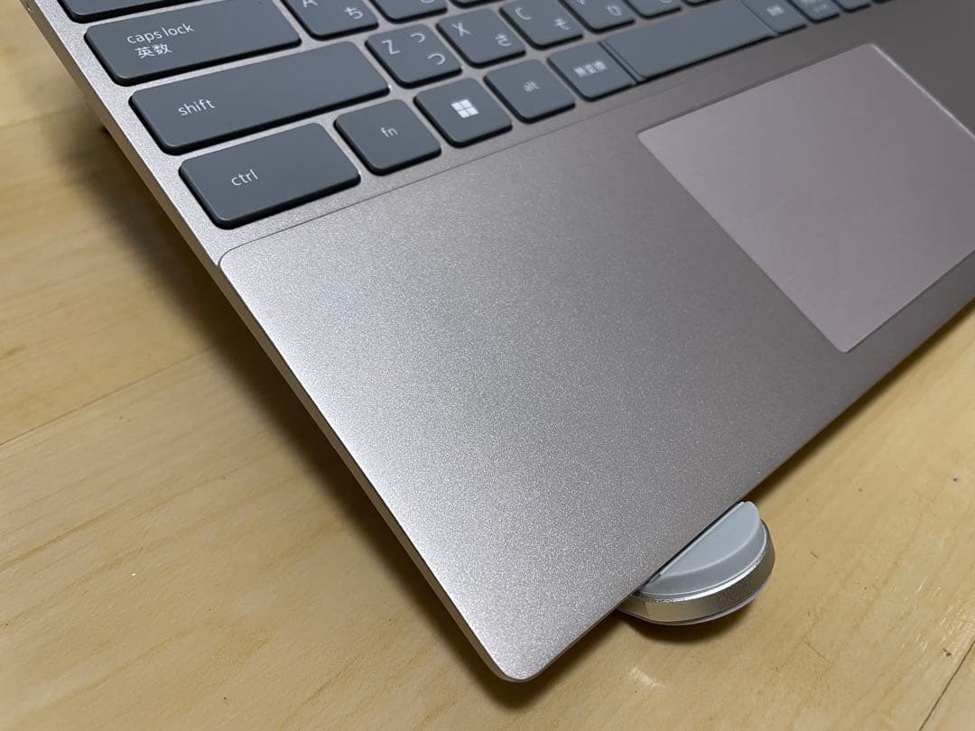 「美品」Dell Inspiron 13 Ultra7 16GB SSD 1TB