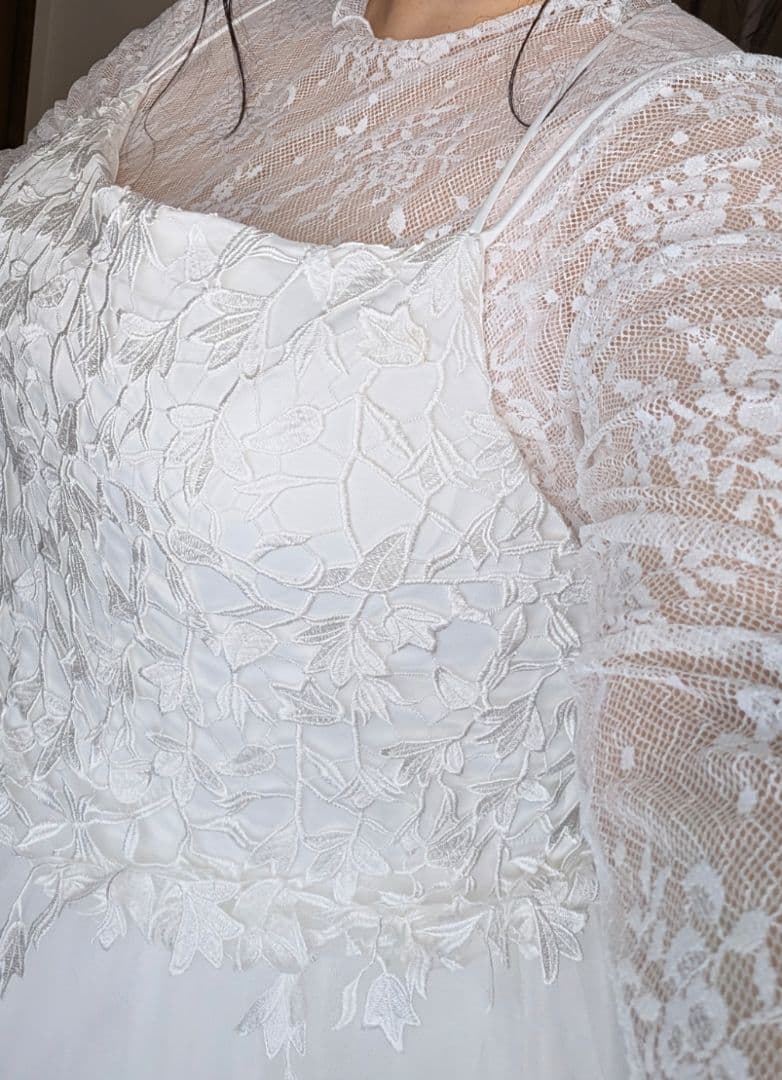 mei/ウェディングドレス　トレーン＆ベール＆インナースカート付き