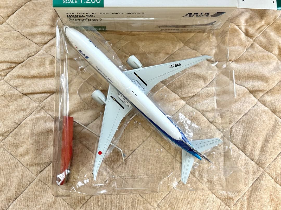 全日空商事 ANA Boeing 777-300ER 1/200