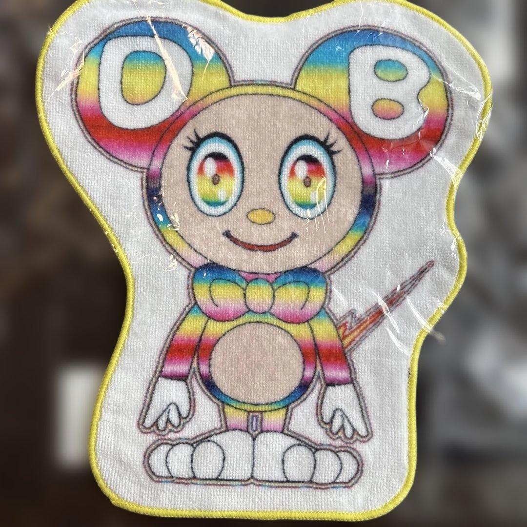 村上隆氏デザインのハンカチ