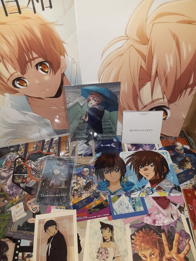 アニメグッズ 紙類・薄物 大量 まとめ売り 1000点