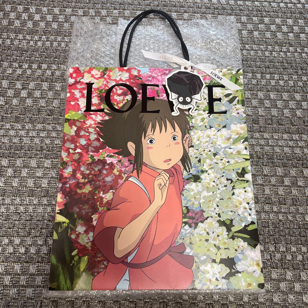 ロエベ LOEWE 千と千尋の神隠し　ショッパー