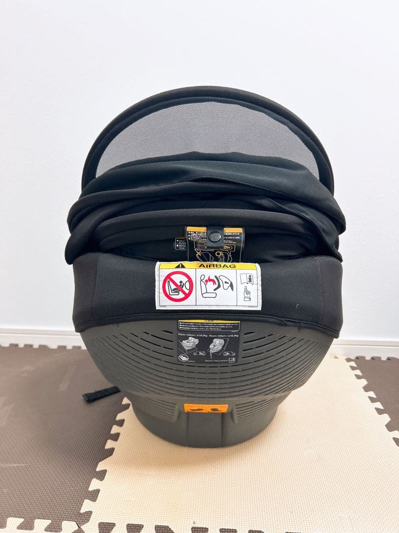 美品Combiコンビ THE S plus ZB-750 ブラック ISOFIX