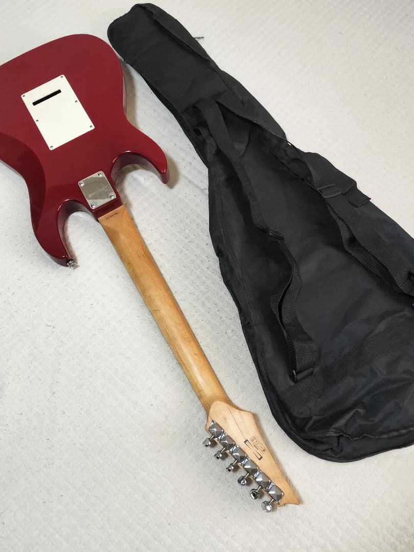Ibanez ストラトタイプ 赤 レッド オマケ多数ケース付き 初心者最適