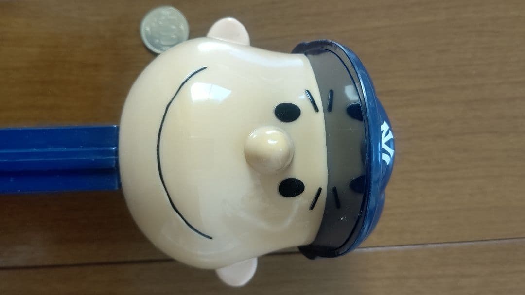 PEZ ジャイアントペッツ スヌーピー チャーリーブラウン ヤンキース