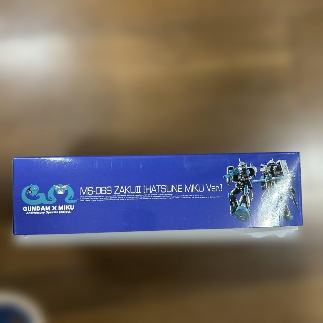 新品未開封 RG ザクII 初音ミクver