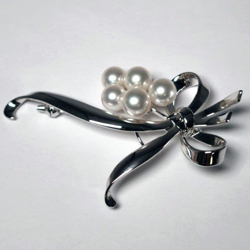 【未使用級 最高級】ミキモト ブローチ パール リボン 愛子様 ご着用 箱付き