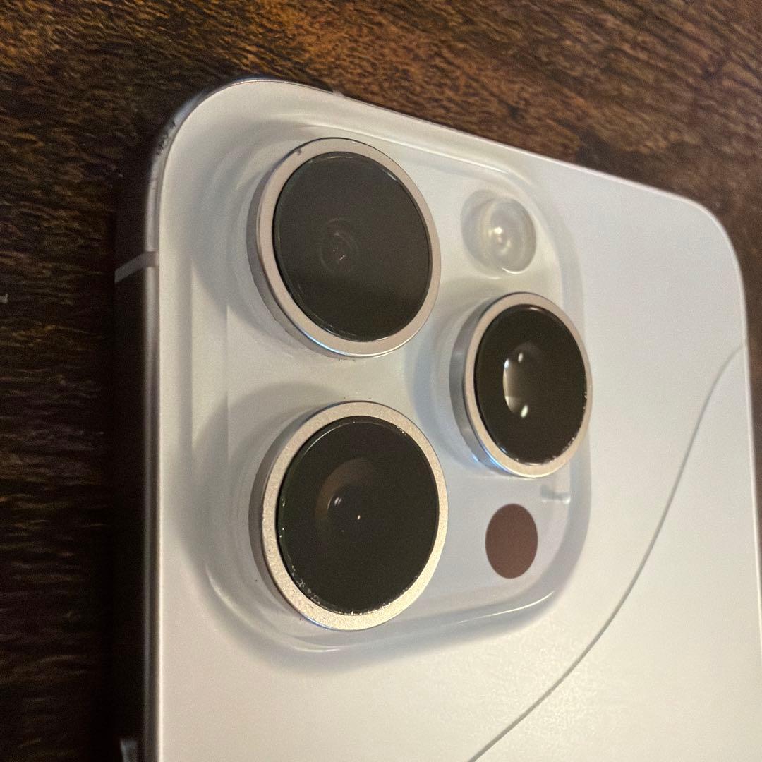 iPhone15 pro max 512GB ホワイトチタニウム