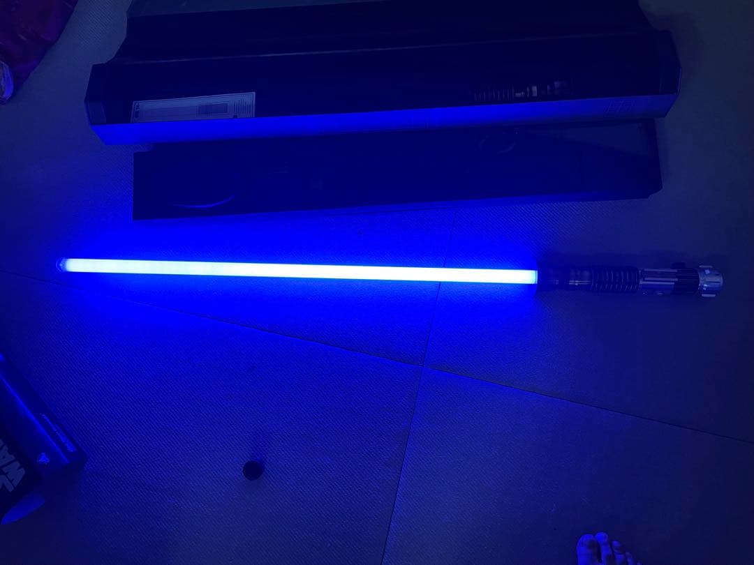 STAR WARS GALAXY'S EDGE ライトセーバー　オビワン