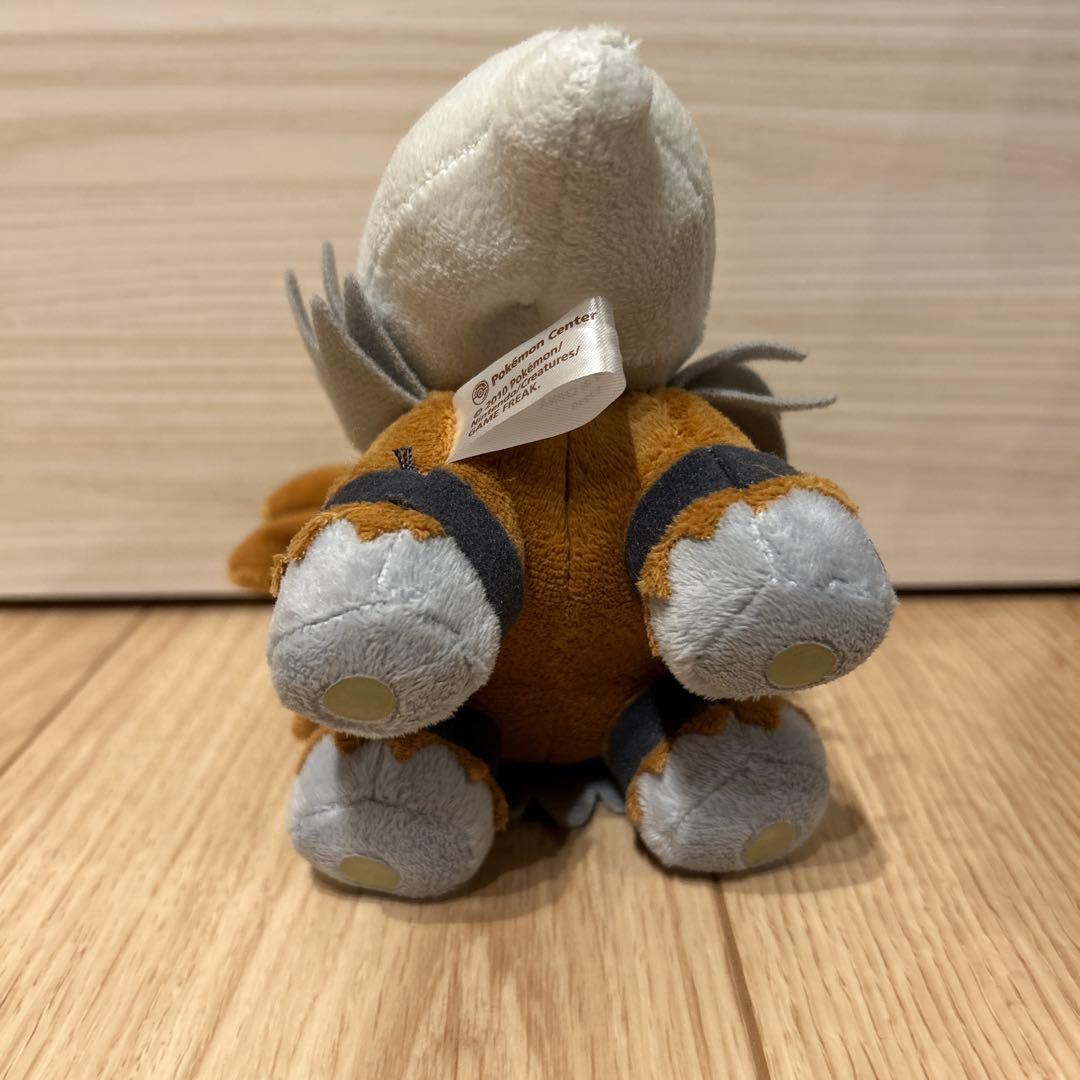 ポケモンセンター 色違い エンテイドール ぬいぐるみ ポケドール
