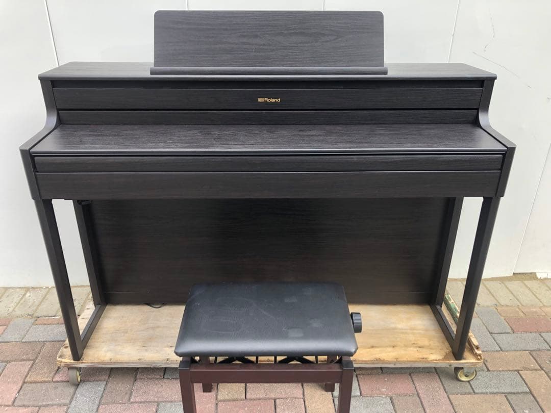 現行モデル 2024年製 Roland HP704