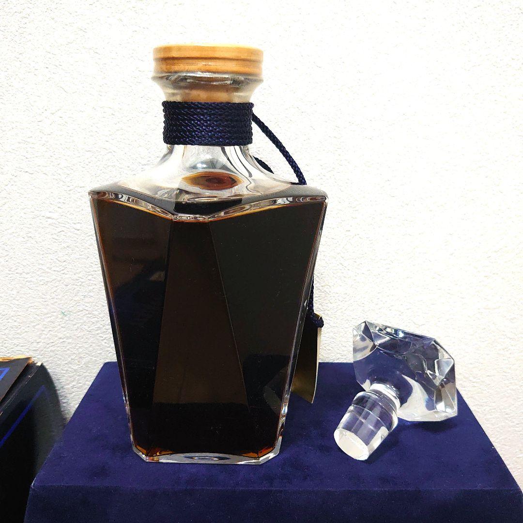 未開封・マーテル コルドンブルー バカラ クリスタル 箱・替え栓あり