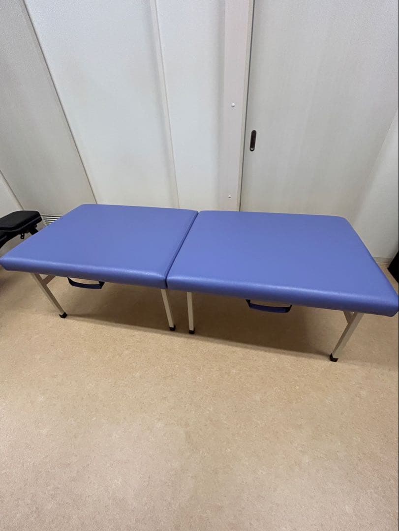 高田ベット　折りたたみベッド　マッサージベット