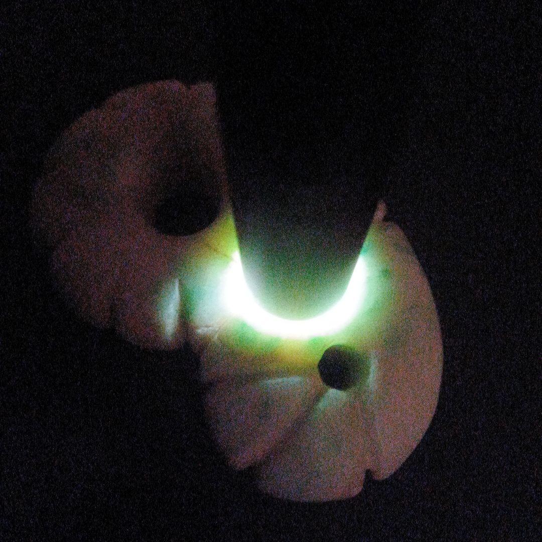 極上翡翠 　大型環状勾玉　秀麗勾玉　護符勾玉　歴史史料　極彩極上翡翠勾玉