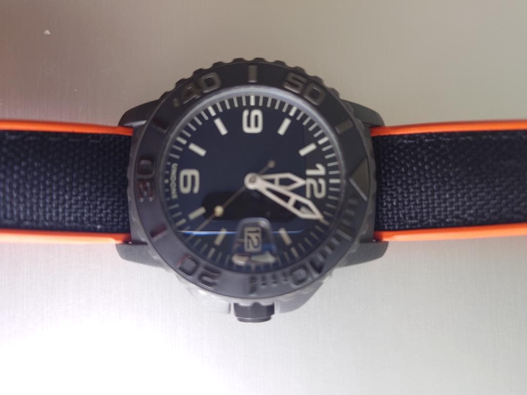 ラバーベルト ブラック/オレンジ 時計