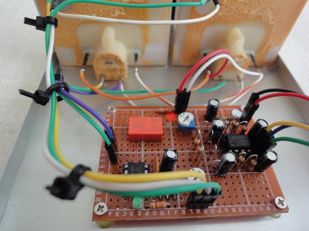 自作ステレオVUメーター214号機(TEACピーク表示機能LED付)