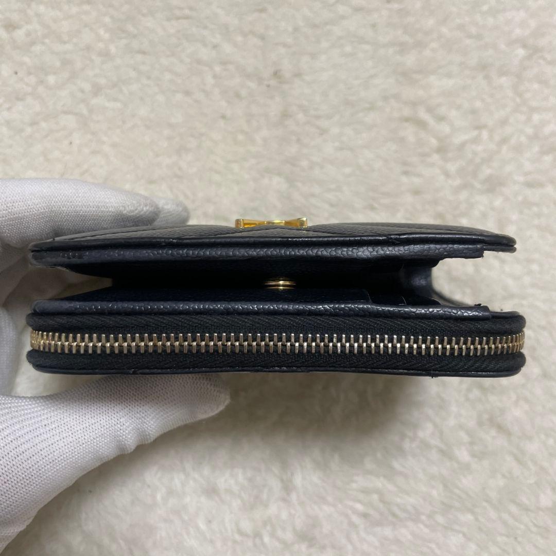 SAINT LAURENT　サンローラン　キャビアスキン　折り財布