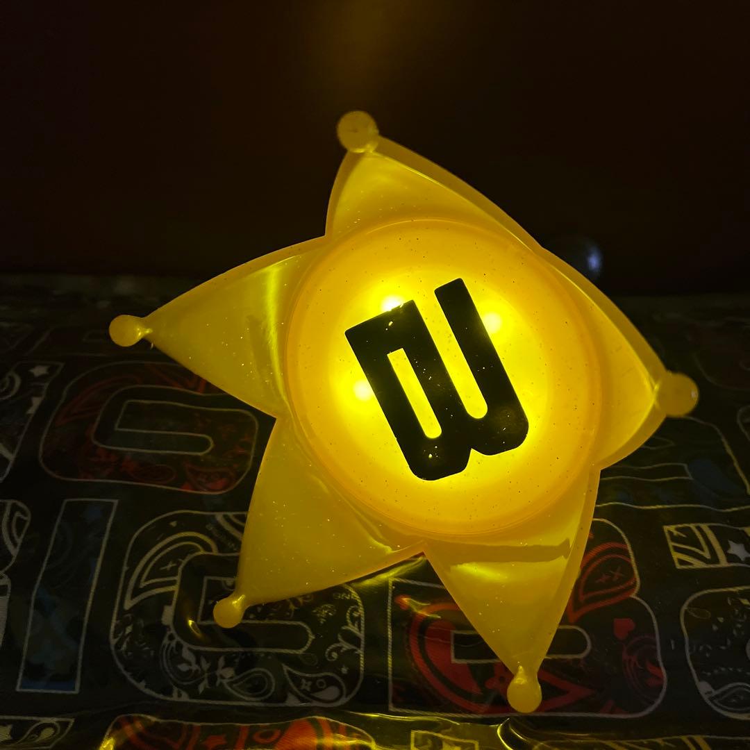 BIGBANGの王冠型公式ペンライト 初期 箱付き