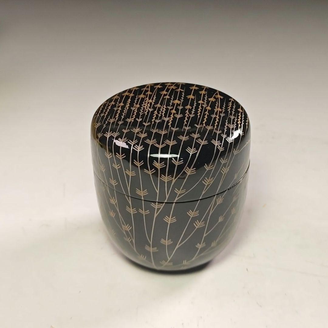 ウ262 棗『熊谷秀穂』『即中斎好　芽張柳蒔絵　大棗　共箱』漆塗　茶道具