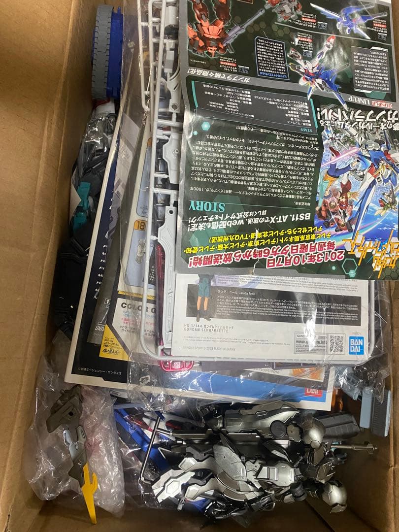 ガンプラ　hg mg 大量　まとめ売り　フィギュア　エヴァなど　武器パーツ