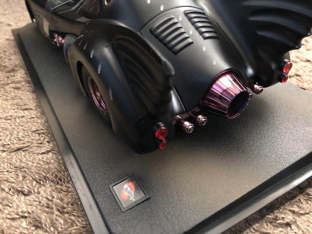 ★極美品・希少★バットモービル 1989版 バトルダメージver ホットウィール