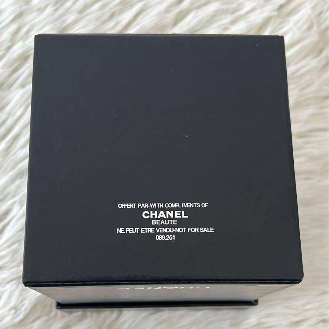 【美品】 CHANEL シャネル スノードーム ショッピングバッグ ショッパー