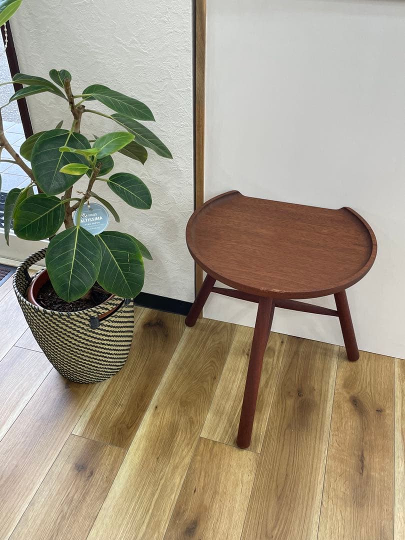 WERNER SHOEMAKER サイドテーブル