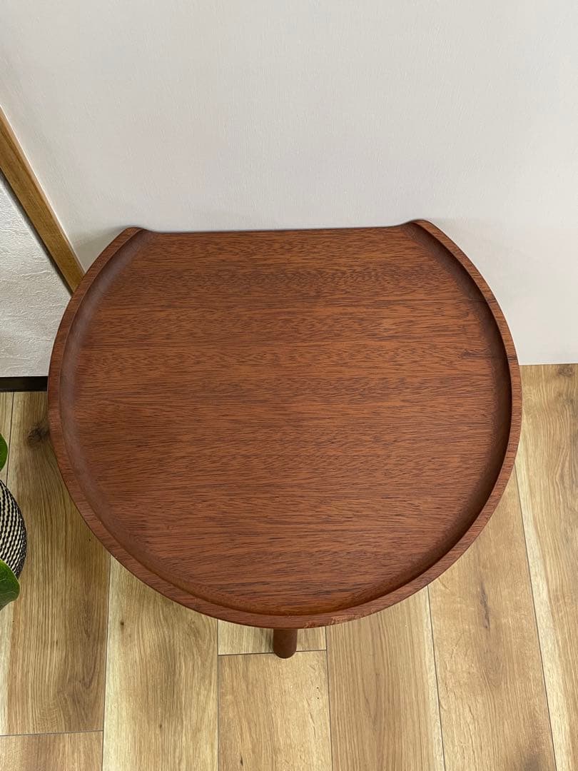 WERNER SHOEMAKER サイドテーブル