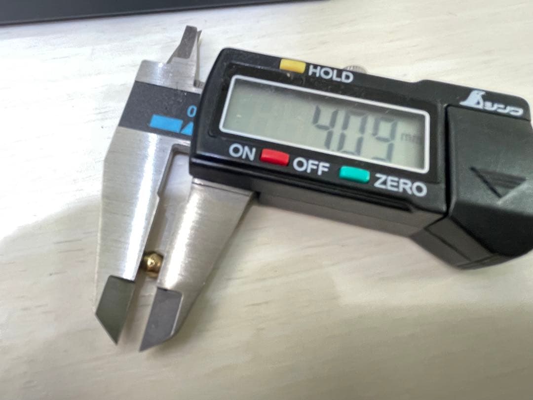 18金18k刻印あり 無垢丸ビーズ1個売り 0.7g