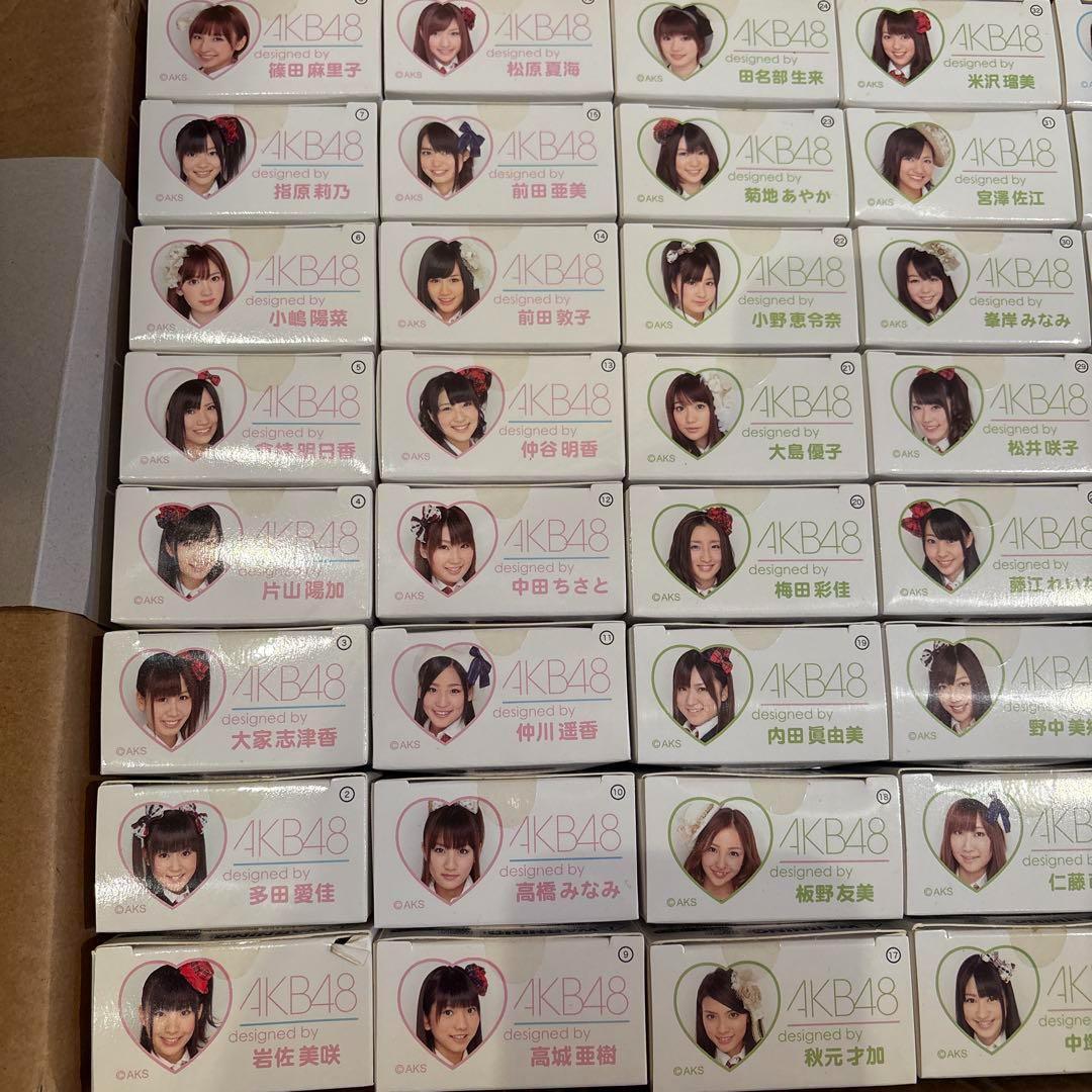 AKB48 ベアブリック48体セット　前田敦子　小嶋陽菜　篠田麻里子　指原莉乃