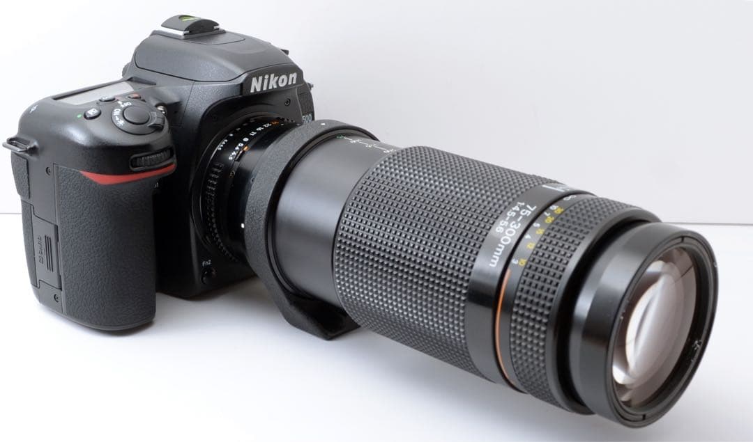 カメラ美品！Nikon D7500★超望遠付き★大人気★すぐ使えるセット