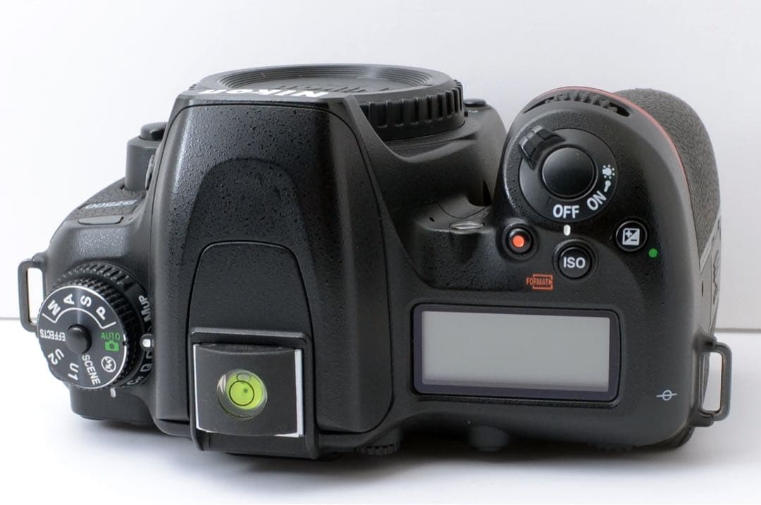 カメラ美品！Nikon D7500★超望遠付き★大人気★すぐ使えるセット