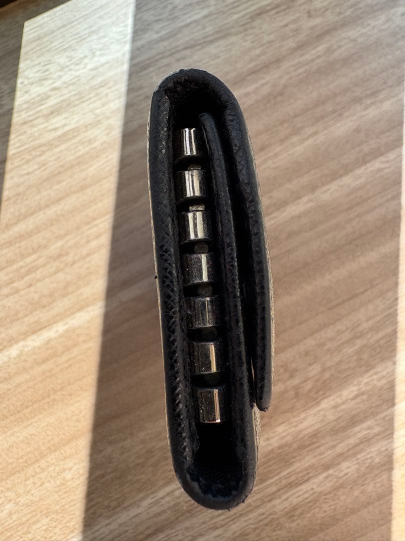 プラダ　三角ロゴ　キーケース　6連