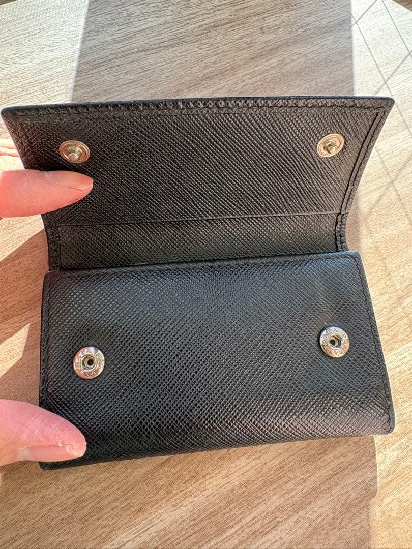 プラダ　三角ロゴ　キーケース　6連